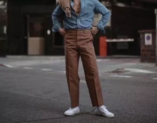 How to Style Brown Pants?