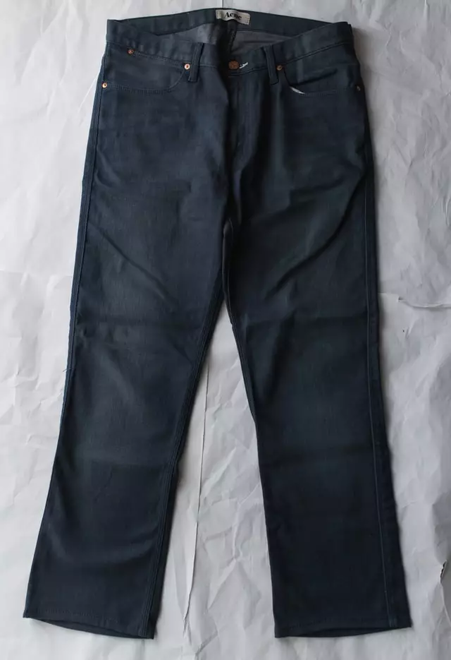 How to Measure Length of Pants?