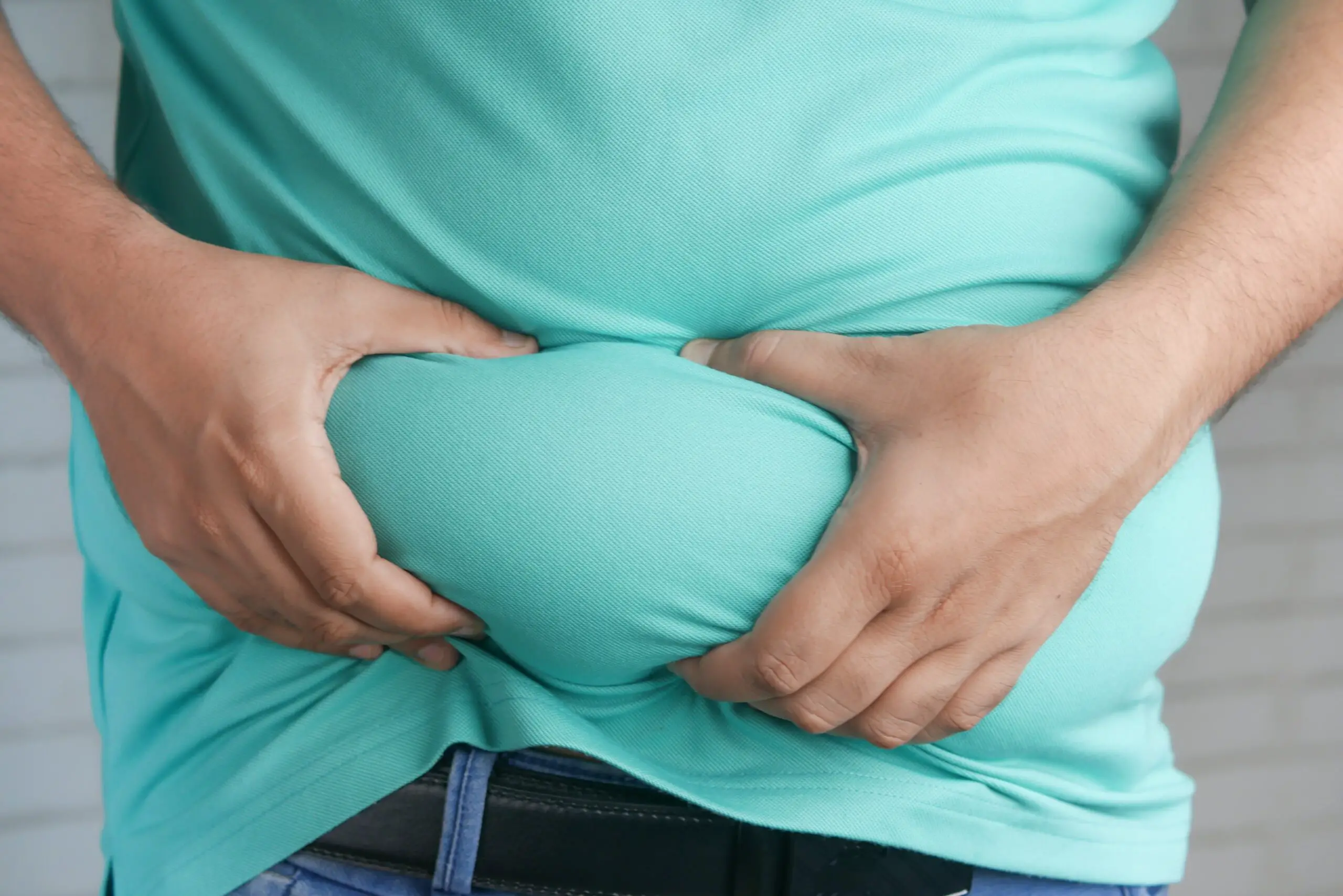 How Early Can a Man Experience Pregnancy Symptoms?